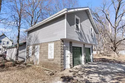 1036 Wisconsin Avenue, Beloit, WI 53511 - Photo 30