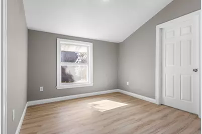 1036 Wisconsin Avenue, Beloit, WI 53511 - Photo 20