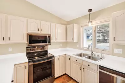 6126 Thornebury Drive, Madison, WI 53719 - Photo 2