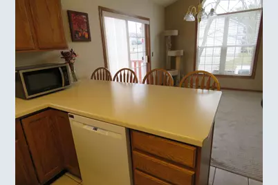 5342 Tree Ridge Trail, Madison, WI 53718 - Photo 8