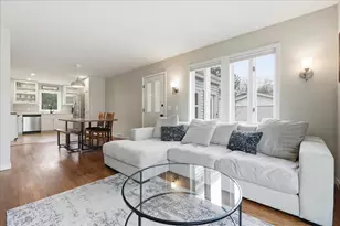 5017 Holiday Dr, Madison, WI 53711 - Photo 10