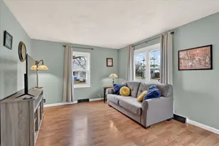 1104 11th St, Brodhead, WI 53520 - Photo 4