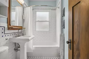 1040 Spaight St, Madison, WI 53703 - Photo 24