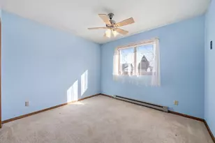 410 Lawn St, Cambridge, WI 53523 - Photo 32