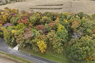 2945 Wyndwood Way, Sun Prairie, WI 53590 - Photo 16