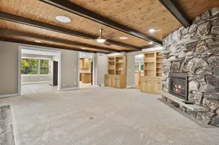 2945 Wyndwood Way, Sun Prairie, WI 53590 - Photo 34