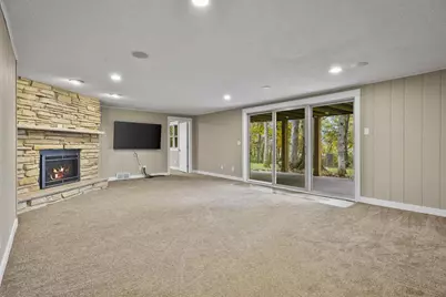 2945 Wyndwood Way, Sun Prairie, WI 53590 - Photo 56