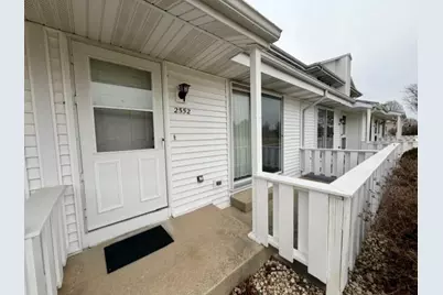 2552 Liberty Lane, Janesville, WI 53545 - Photo 4