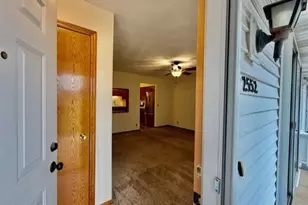 2552 Liberty Ln, Janesville, WI 53545 - Photo 8