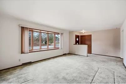 5005 Highland Drive, Mcfarland, WI 53558 - Photo 12