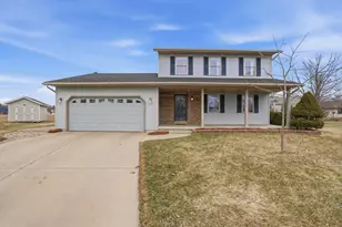 500 Larum Ln, Stoughton, WI 53589 - Photo 4