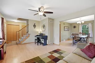 500 Larum Ln, Stoughton, WI 53589 - Photo 10