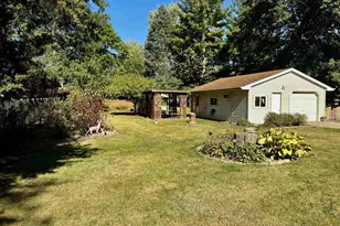 737 E Briar Ln, Beloit, WI 53511 - Photo 30