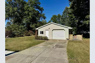 737 E Briar Lane, Beloit, WI 53511 - Photo 4