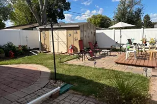 1503-1505 Greenwich Ln, Janesville, WI 53545 - Photo 12