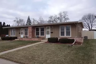 1503-1505 Greenwich Ln, Janesville, WI 53545 - Photo 2