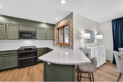 318 Redruth Drive, Ridgeville, WI 53533 - Photo 14