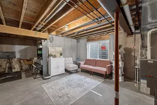 318 Redruth Dr, Ridgeville, WI 53533 - Photo 34