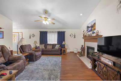 W966 North Drive, Brodhead, WI 53520 - Photo 10