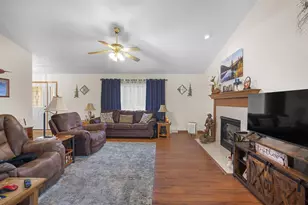 W966 North Dr, Brodhead, WI 53520 - Photo 10