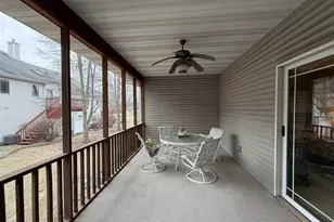 605 Nightingale Ln, Cottage Grove, WI 53527 - Photo 14