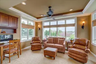 5571 Surrey Ln, Waunakee, WI 53597 - Photo 18