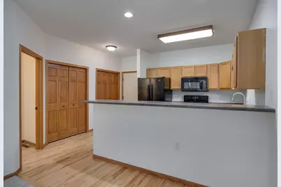 1817 Cedarbrook Lane #9, Stoughton, WI 53589 - Photo 6