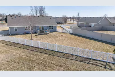 3633 Golden Eagle Court, Beloit, WI 53511 - Photo 36