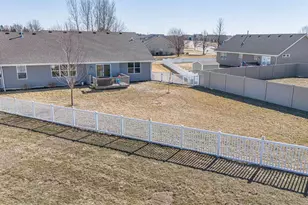 3633 Golden Eagle Ct, Beloit, WI 53511 - Photo 36