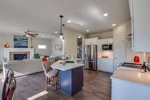 6595 Redpoll Cir, Middleton, WI 53562 - Photo 10