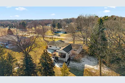 2613 E Grandview Drive, Milton, WI 53563 - Photo 36