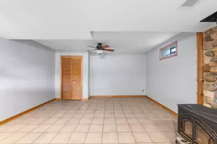 2613 E Grandview Dr, Milton, WI 53563 - Photo 28