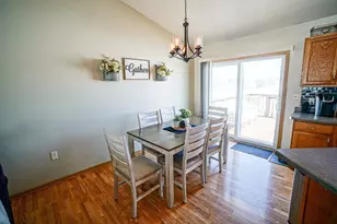 327 Nicholas St, Tomah, WI 54660 - Photo 14