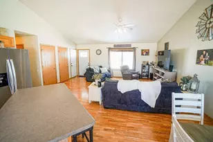 327 Nicholas St, Tomah, WI 54660 - Photo 12