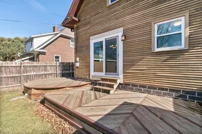 825 N Garfield Avenue, Janesville, WI 53545 - Photo 6