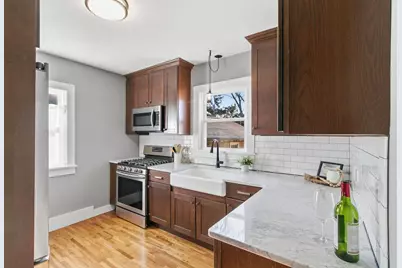 825 N Garfield Avenue, Janesville, WI 53545 - Photo 14