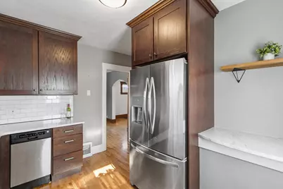 825 N Garfield Avenue, Janesville, WI 53545 - Photo 18