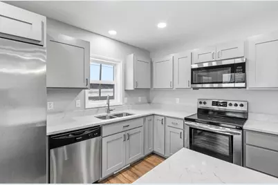 925 Roosevelt Street, Baraboo, WI 53913 - Photo 12