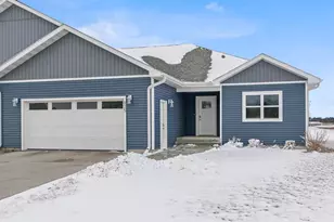 925 Roosevelt St, Baraboo, WI 53913 - Photo 36