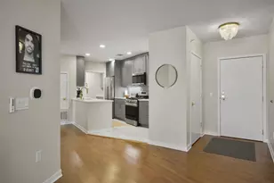 360 W Washington Ave, Madison, WI 53703 - Photo 12