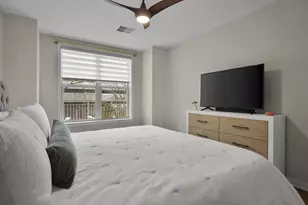 360 W Washington Ave, Madison, WI 53703 - Photo 20