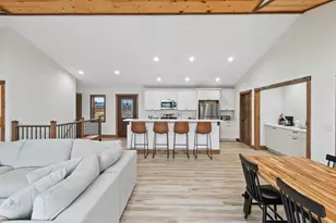 N8813 N Fly Rod Ct, New Lisbon, WI 53950 - Photo 8