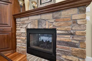 1939 Pine Ridge Dr, Janesville, WI 53545 - Photo 34