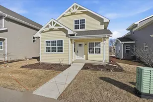 43 Windflower Wy, Mount Horeb, WI 53572 - Photo 2