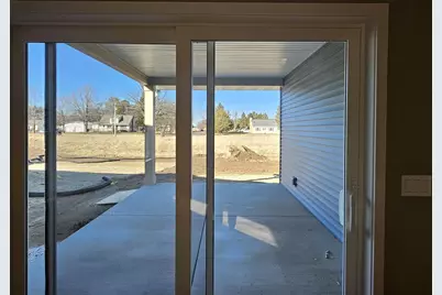 3723 Newcastle Drive #32, Janesville, WI 53546 - Photo 4