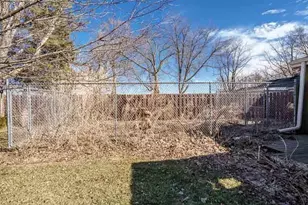 1901 E Colley Rd, Beloit, WI 53511 - Photo 8