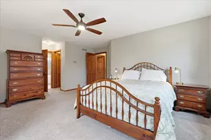 22 Pebble Beach Cir, Madison, WI 53717 - Photo 38