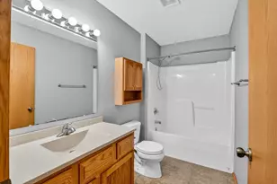 532 Goldenrod Cir, Verona, WI 53593 - Photo 18