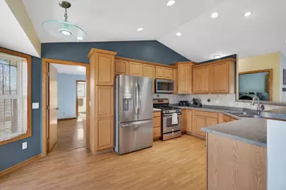 736 Bluestem Court, Sun Prairie, WI 53593 - Photo 8