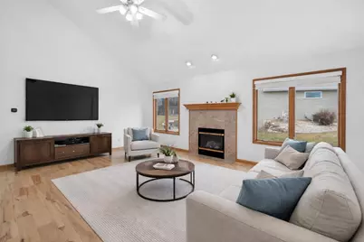 3100 Weybridge Drive, Sun Prairie, WI 53590 - Photo 2